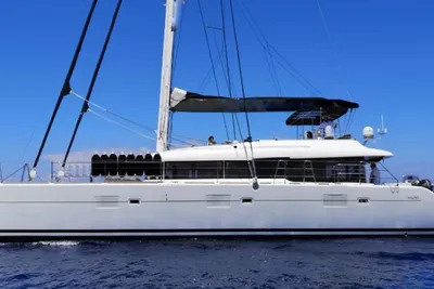 2012 Lagoon 620