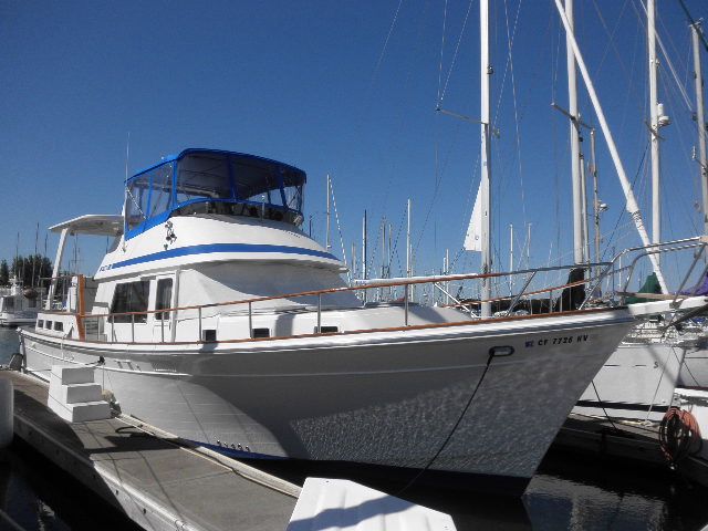 1985 Offshore Yachts Yacht Fisher