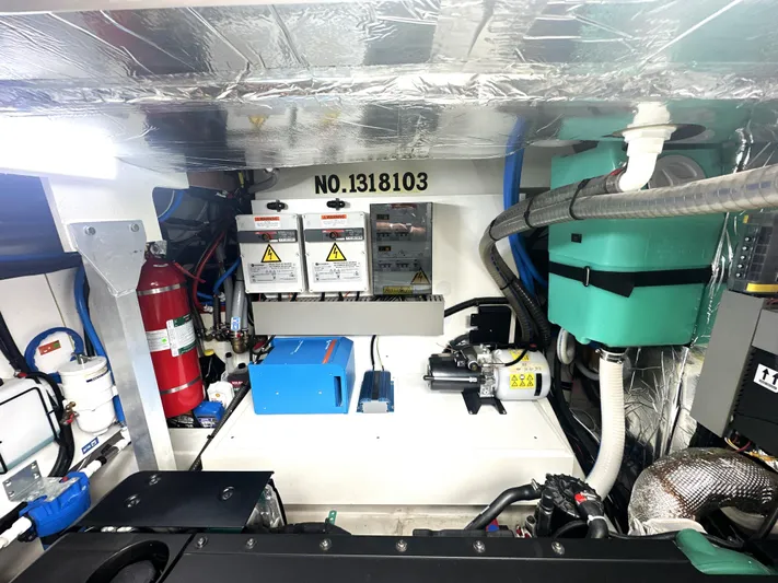  Yacht Photos Pics 2022 Prestige Yachts 460 Fly