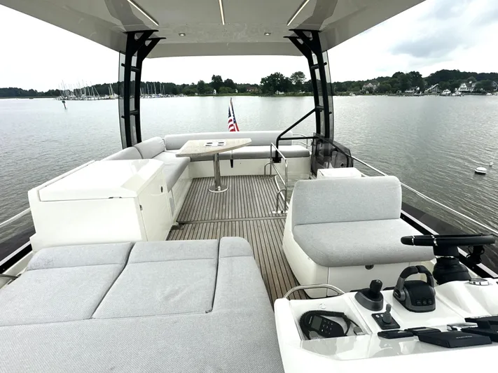  Yacht Photos Pics 2022 Prestige Yachts 460 Fly