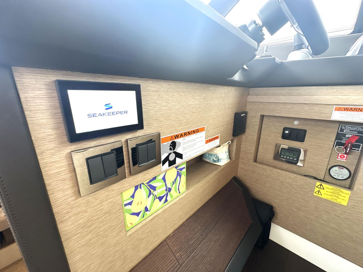 2022 Prestige 46 