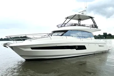Prestige 460