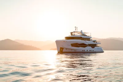 2026 Numarine 32XP