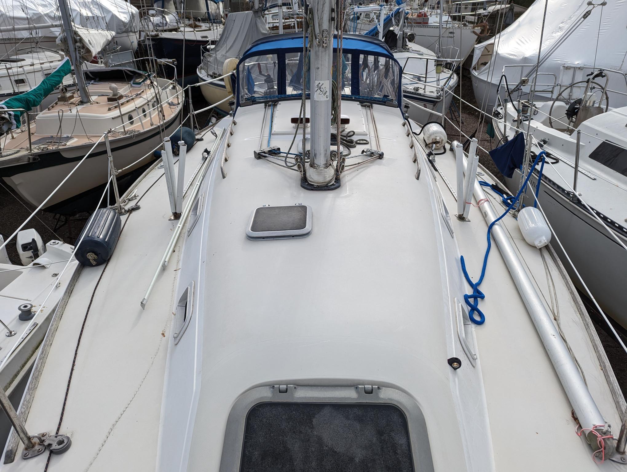 1987 Pearson 31-2 Cruiser for sale - YachtWorld