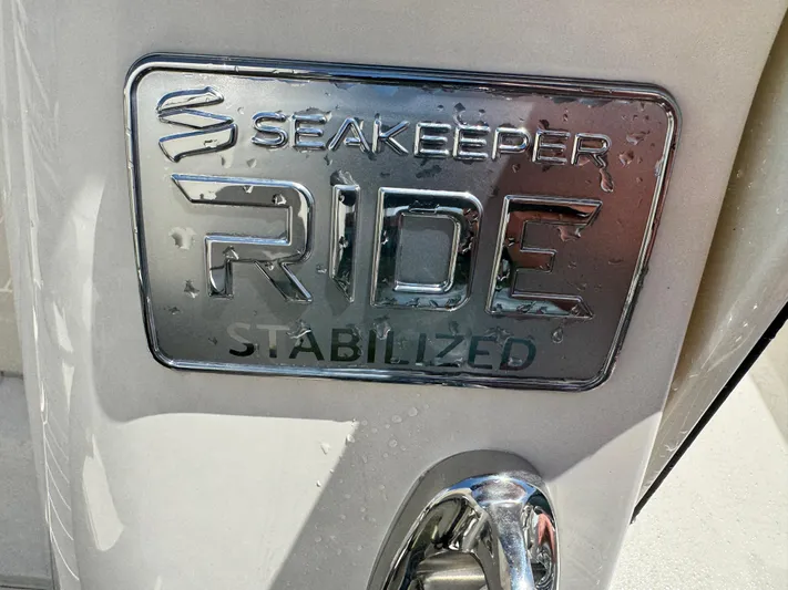  Yacht Photos Pics Seakeeper Ride Stabilized badge on 2025 Scout 277 Dorado boat.