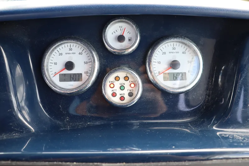 Cara Mia Yacht Photos Pics Dashboard gauges of a 2012 Tiara Yachts 3100 Coronet boat.