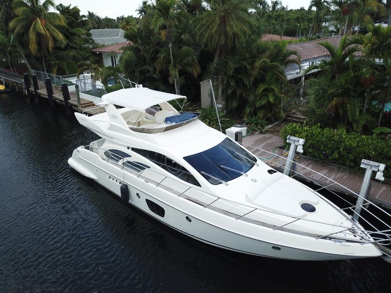 2005 Azimut 55E