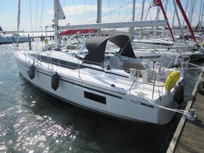 2023 Bavaria C 42