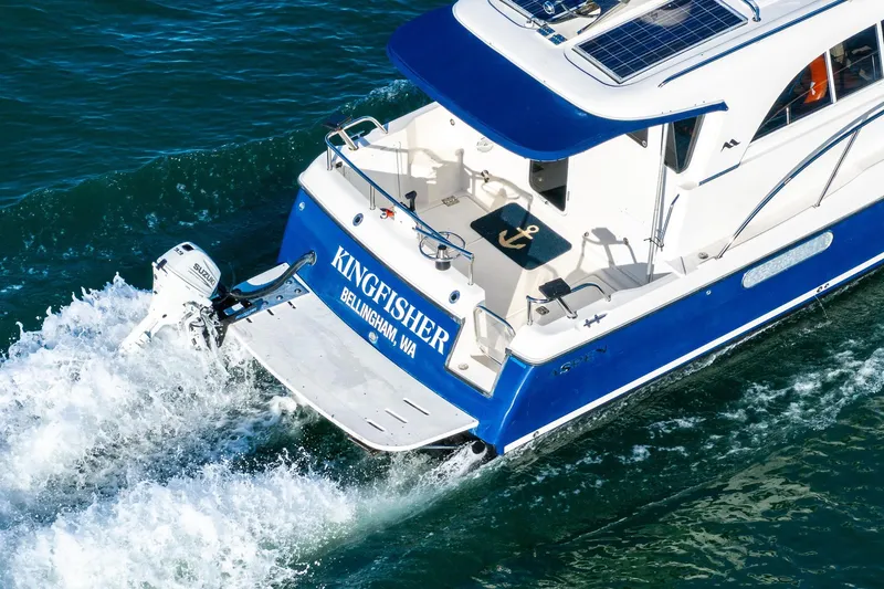  Yacht Photos Pics Aspen C90 boat "Kingfisher" cruising in Bellingham, WA, 2012 model.