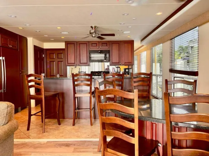 2011 Skipperliner Houseboat Yacht Photos Pics 