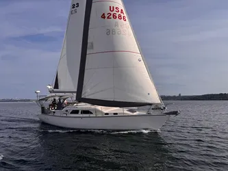 Yacht for Sale 44 Catalina Yachts Dartmouth, Canada