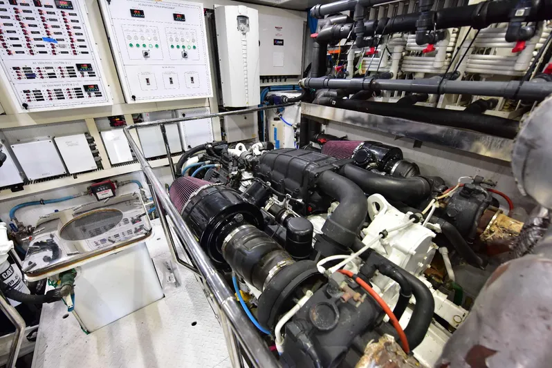 Renaissance Yacht Photos Pics 