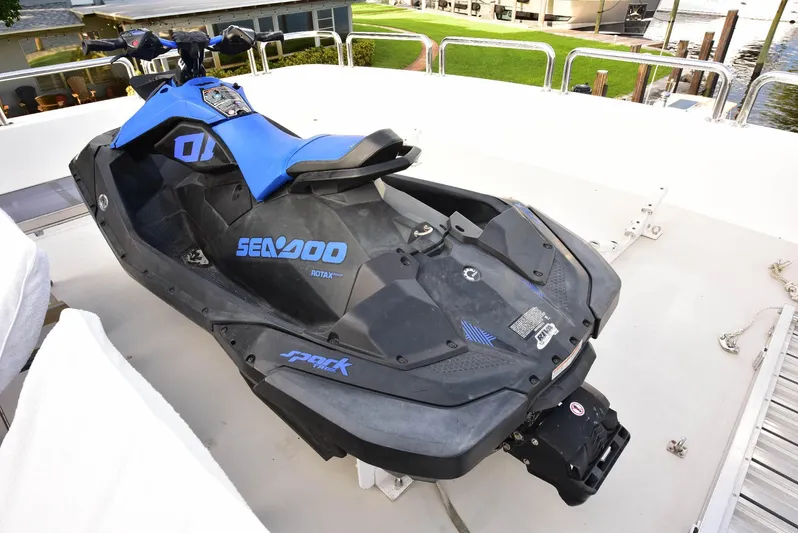 Renaissance Yacht Photos Pics 