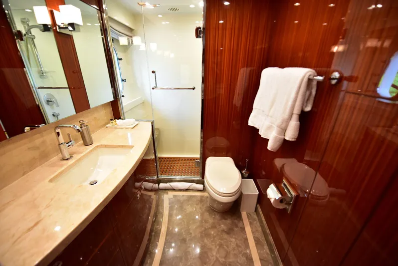 Renaissance Yacht Photos Pics 