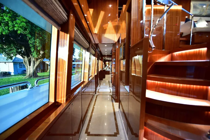 Renaissance Yacht Photos Pics 