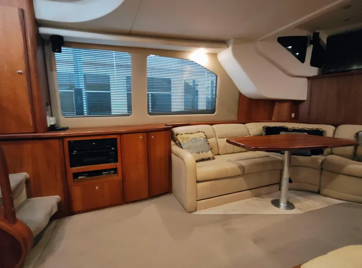 Diversion III Yacht Photos Pics 