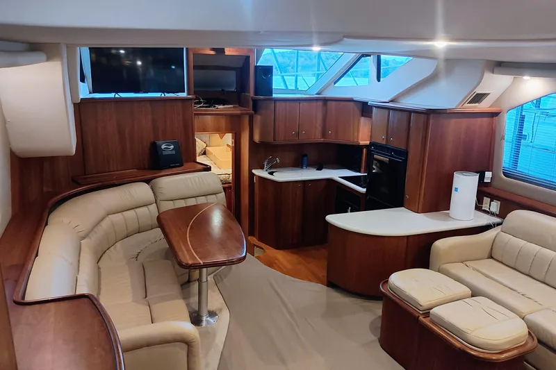 Diversion III Yacht Photos Pics 