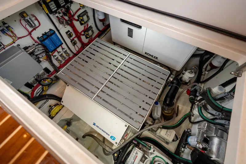 100% Yacht Photos Pics 