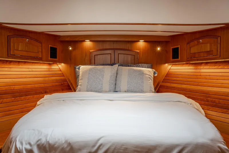 100% Yacht Photos Pics 