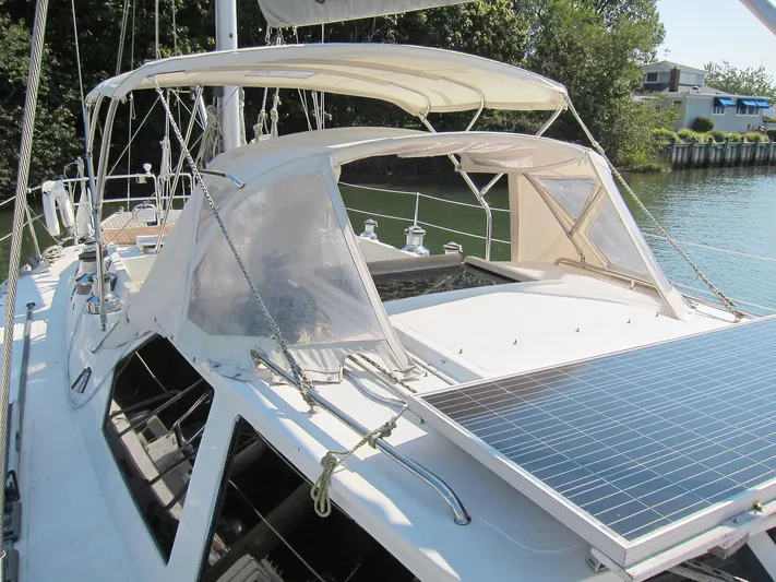 Dragon Dance Yacht Photos Pics Midship view aft