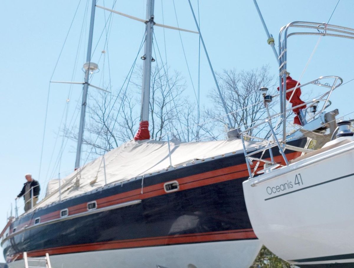 2001 Tayana 55 