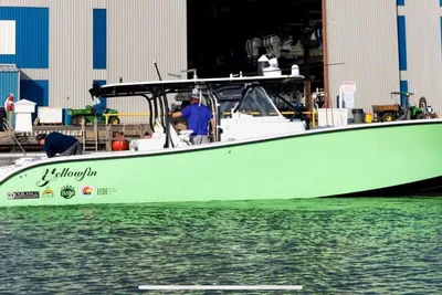 Yellowfin 42