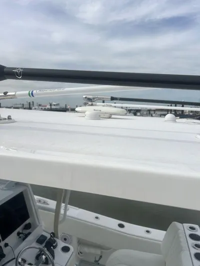 Your New Invincible Yacht Photos Pics 