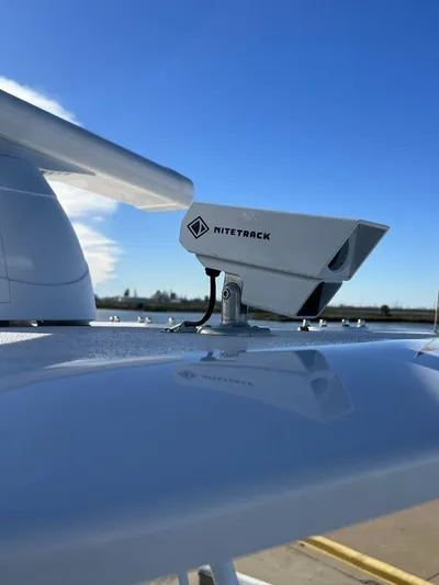 Your New Invincible Yacht Photos Pics 