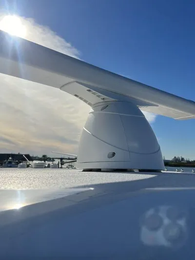 Your New Invincible Yacht Photos Pics 