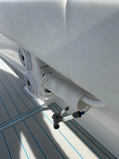 Your New Invincible Yacht Photos Pics 