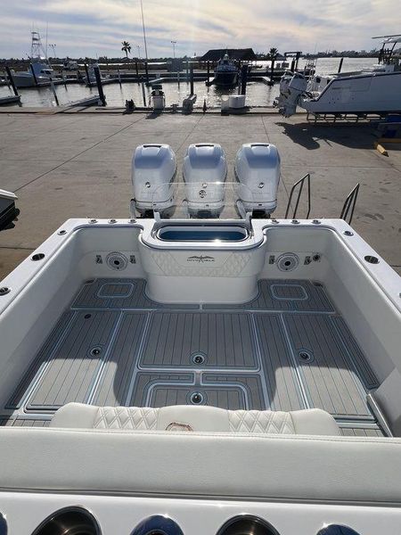 2021 Invincible 36' OPEN FISHERMAN