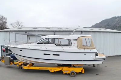 2024 Nimbus 365 Coupe