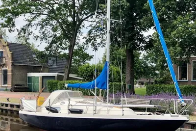 1975 ARABESQUE 30