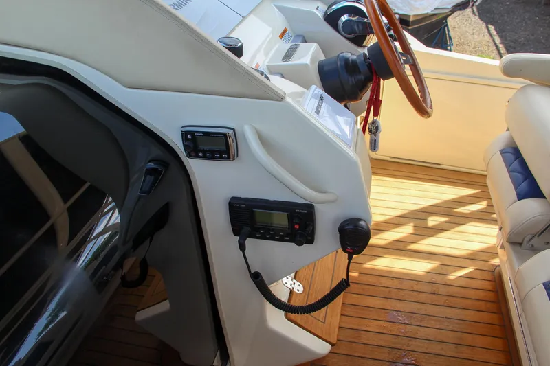 Phoenix Yacht Photos Pics 