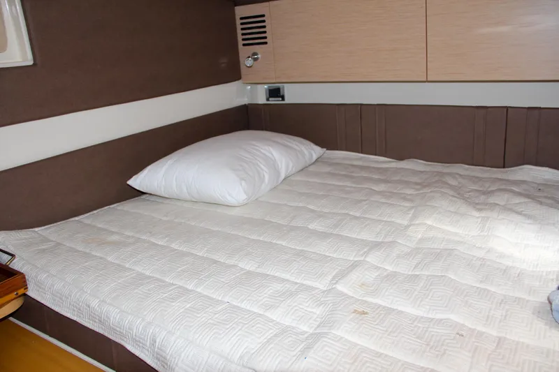 Phoenix Yacht Photos Pics 