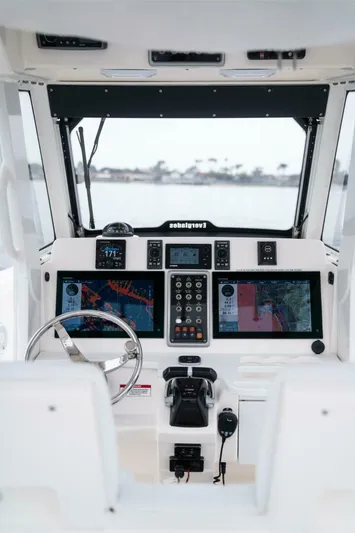 Reel Lady Yacht Photos Pics 