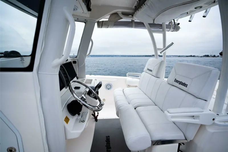 Reel Lady Yacht Photos Pics 