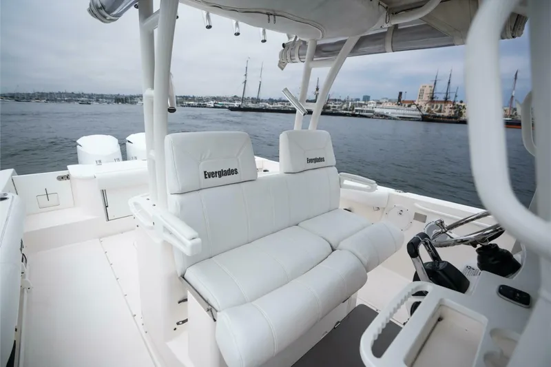 Reel Lady Yacht Photos Pics 