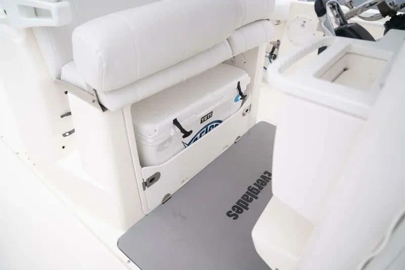 Reel Lady Yacht Photos Pics 