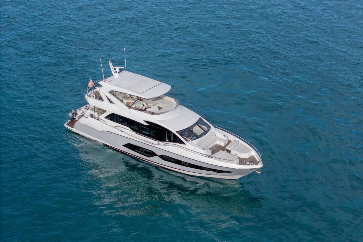 2019 Sunseeker 76 