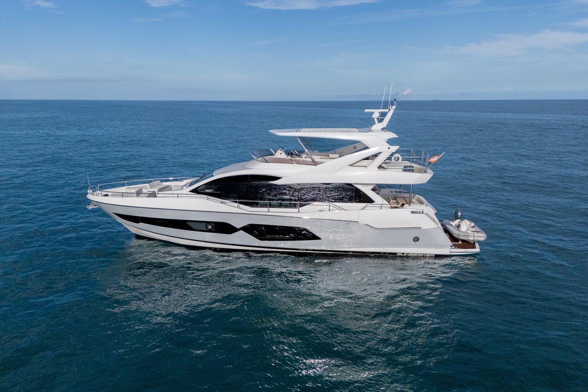 2019 Sunseeker 76 