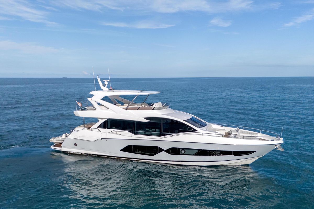2019 Sunseeker 76 