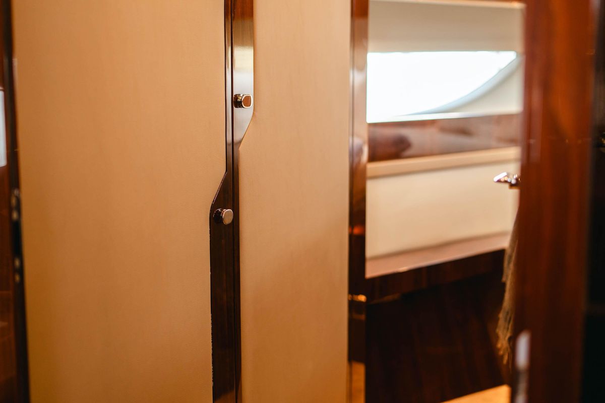 2020 Fairline 47 