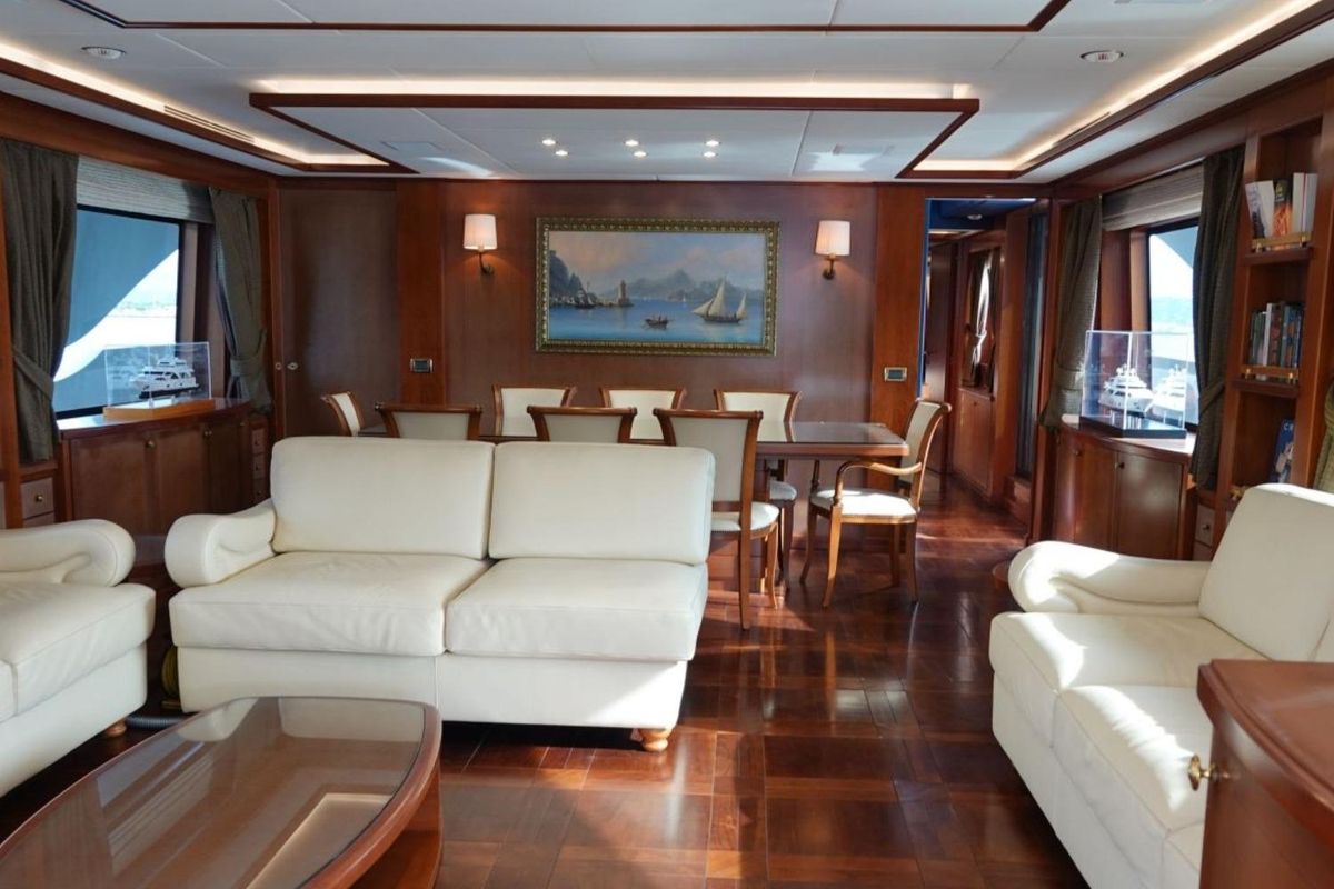 2013 Benetti 93 