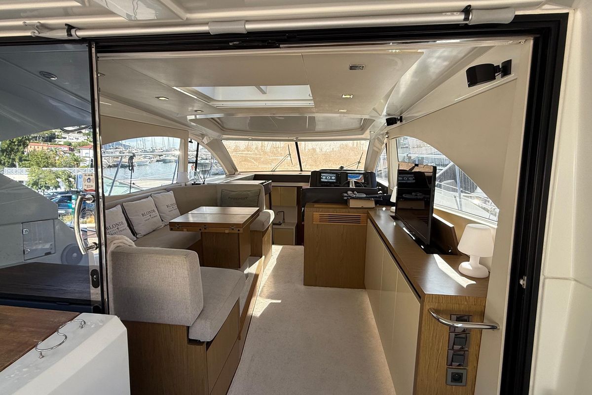 2013 Beneteau 51 