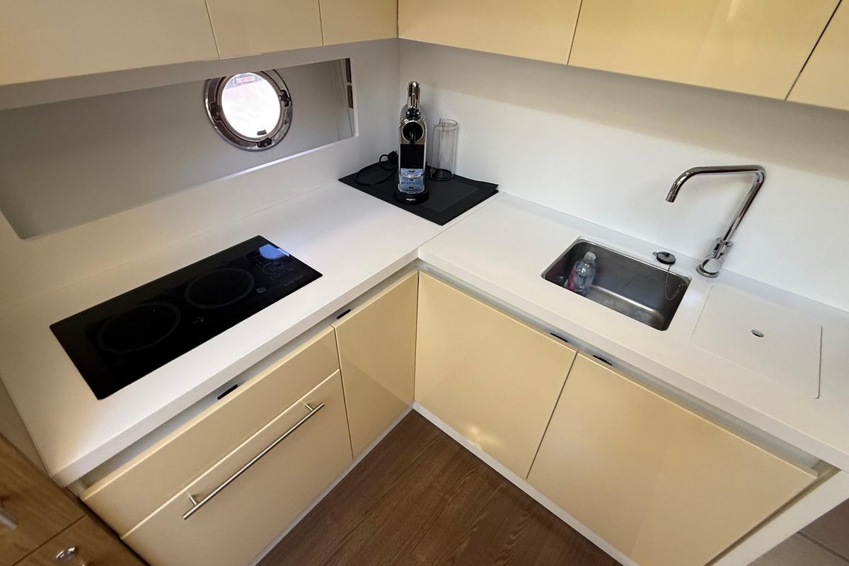 2013 Beneteau 51 