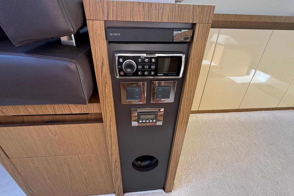 2013 Beneteau 51 