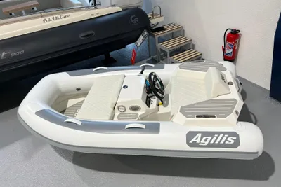 2025 Agilis 280