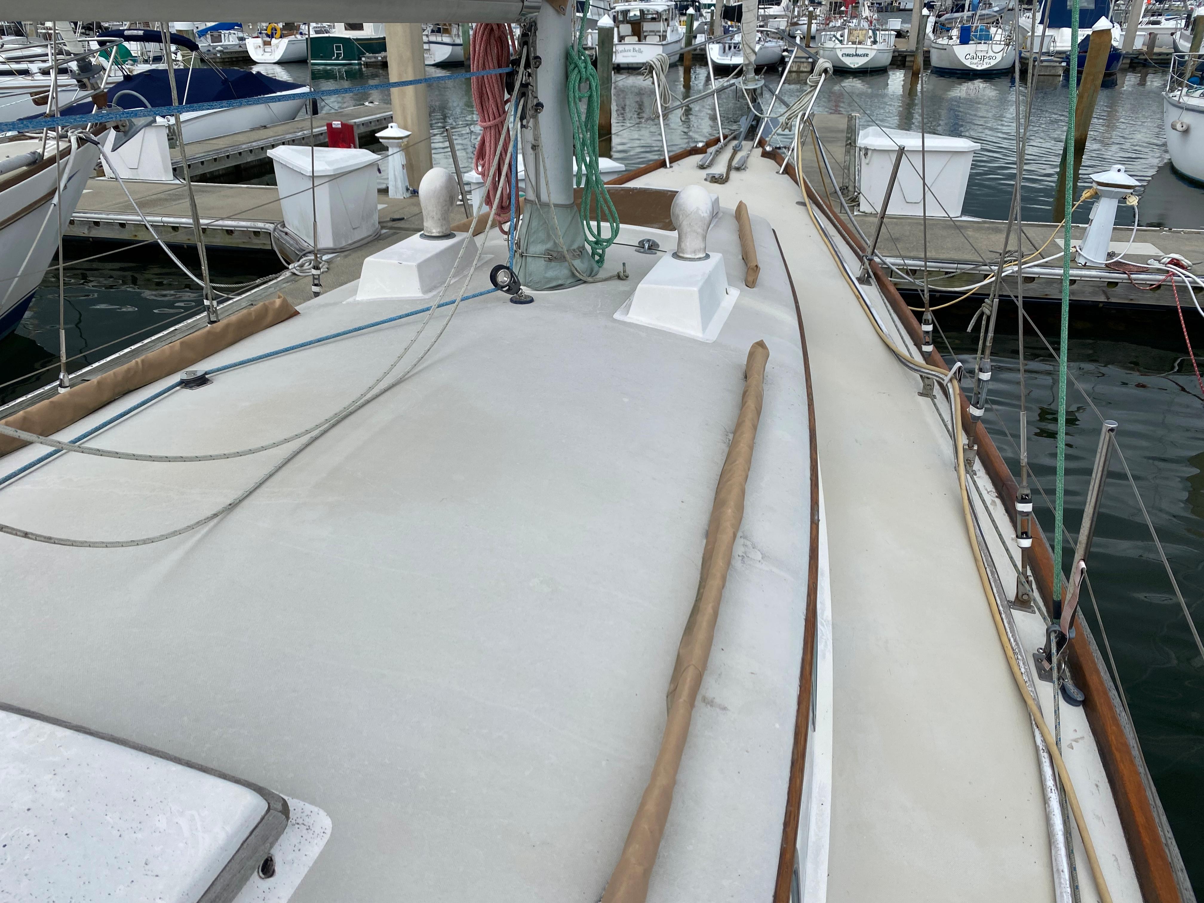1980 Bristol 40 Centerboard Yawl Jolle und jollenkreuzer Kaufen