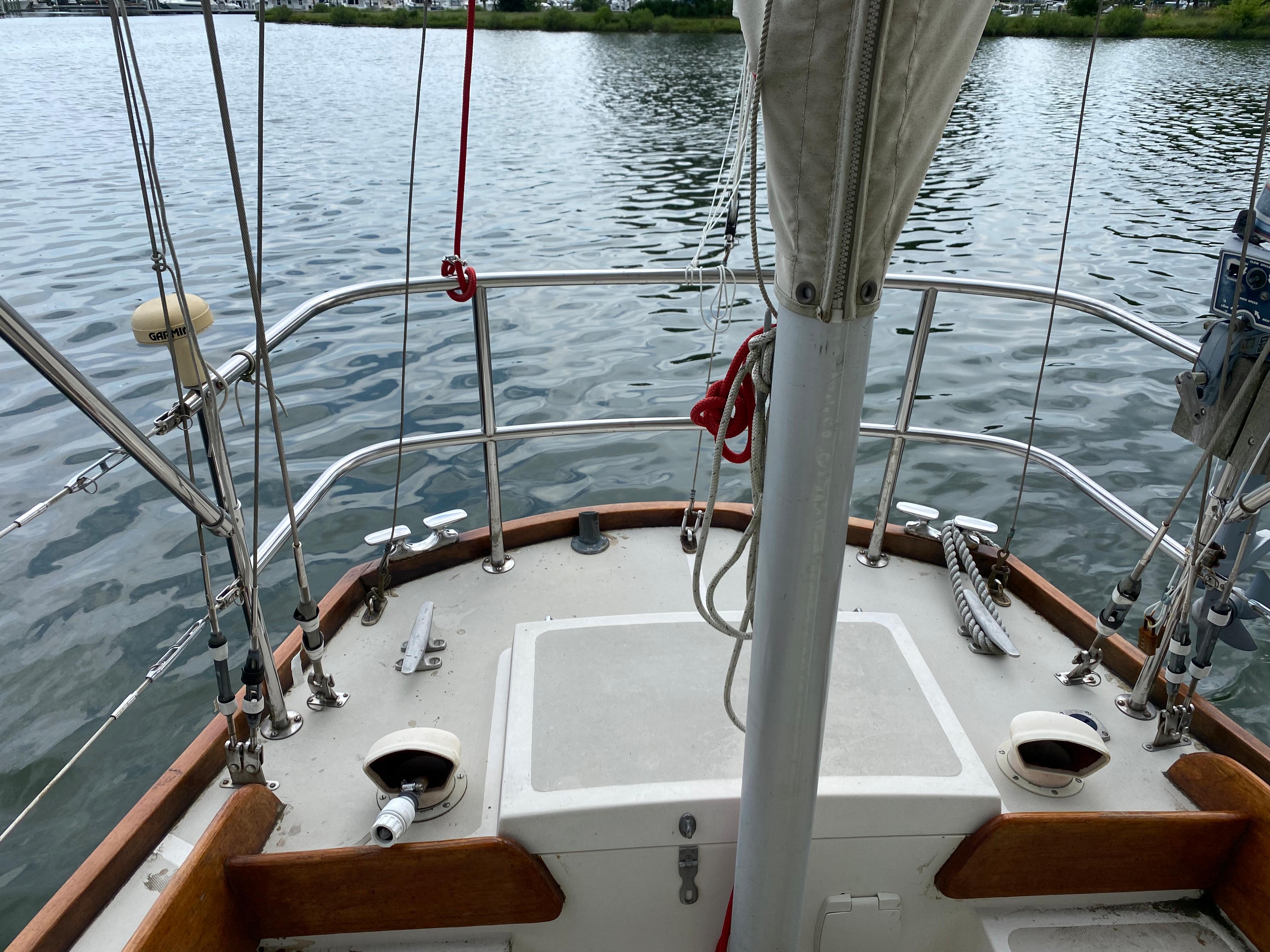 1980 Bristol 40 Centerboard Yawl Jolle und jollenkreuzer Kaufen ...